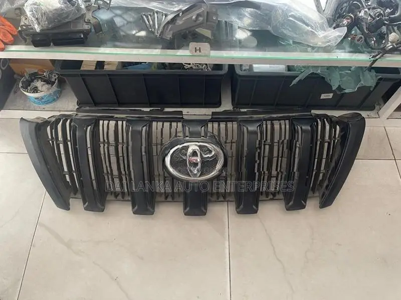 Toyota Prado 150 Grille
