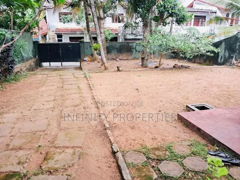 (AFA45) 20 P Property Sale At Desinghe Road Pelawatha Battramulla