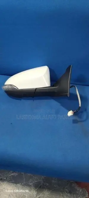Vitz (KSP 130 ) Side Mirror