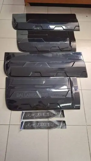 Ford Ranger Door Moulding Set