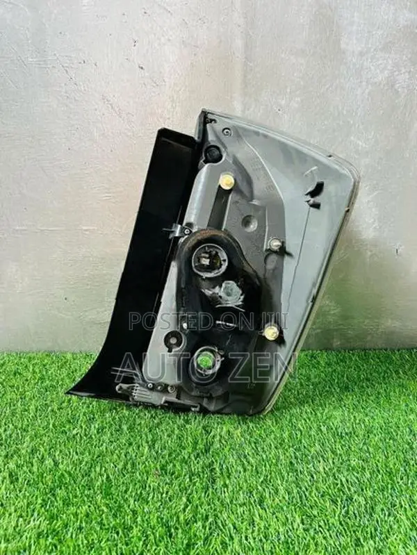 Prius 30 Tail Light