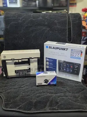 Toyota Prius Car Blaupunkt Android with Frame 2GB CAAA