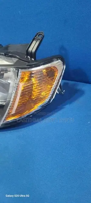 L 200 Head Lamp