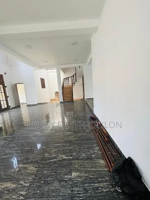 Kesbewa Beautiful 3 Storey Spacious House for Sale (S138)