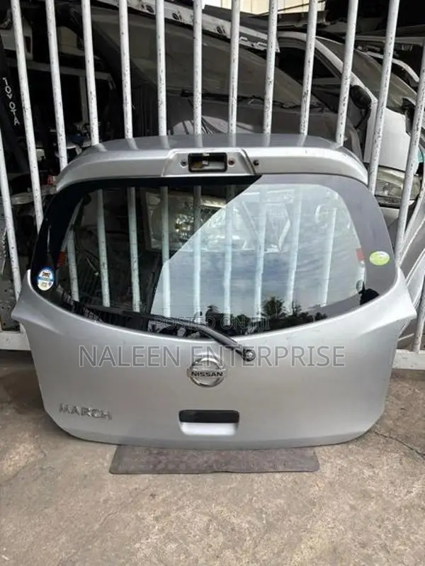 Nissan March K13 Dicky Door