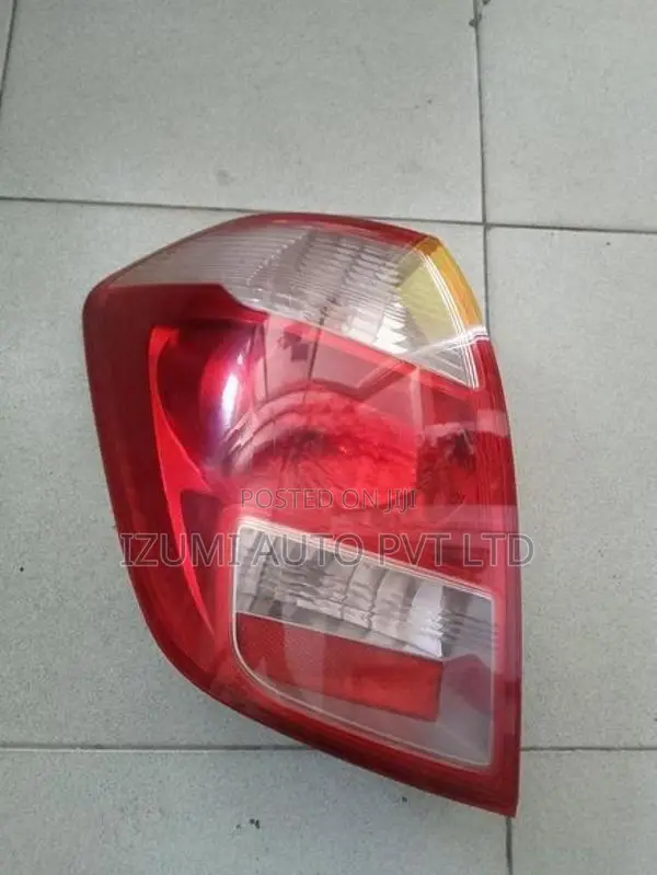 Toyota Ractis SCP 100 Tail Light