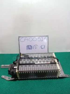 Toyota Aqua (NHP10) Battery Cells