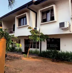 Mount Lavinia 6BR (24P) Luxury House for Sale