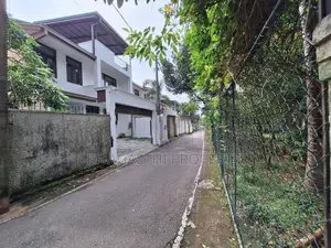 New House for Sale in Kalubowila