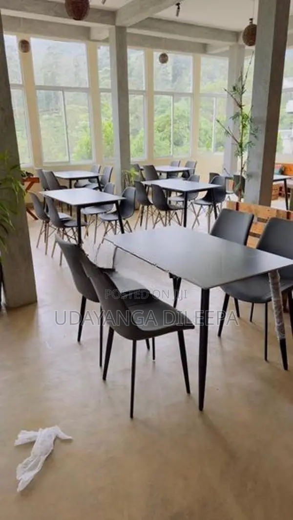 Restaurant Dining Table