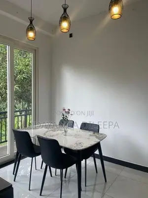 Restaurant Dining Table