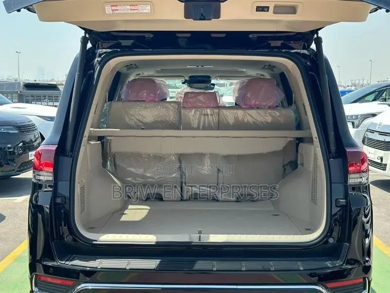 Toyota Land Cruiser Prado LC300zx soft Close D 2024