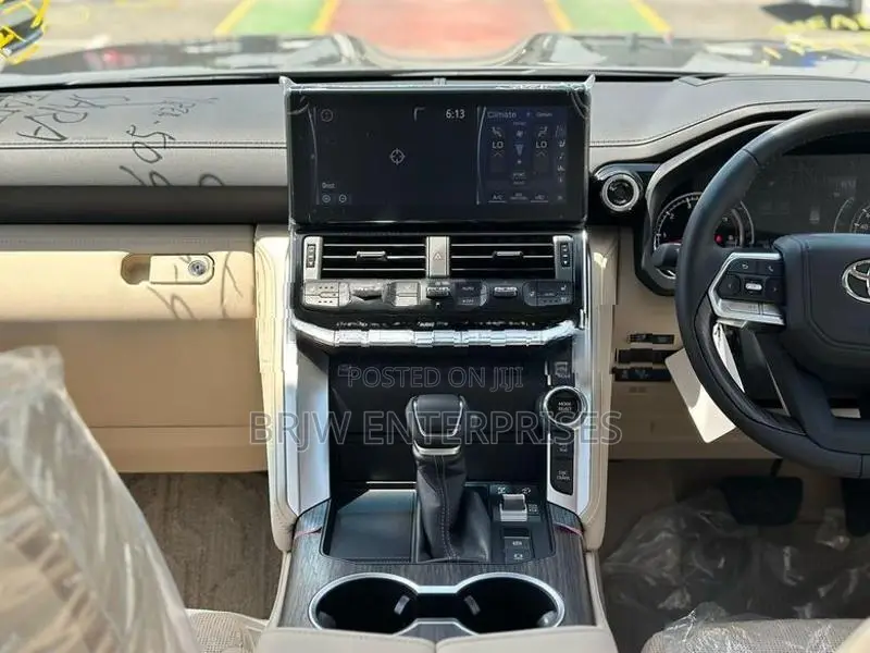 Toyota Land Cruiser Prado LC300zx soft Close D 2024