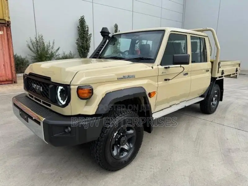 Toyota Land Cruiser Prado LC70 Double Cab 2025