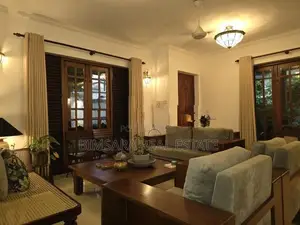 5 BR Luxury House for Sale in Nawala (SH 15136)