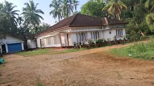 House with land for sale Rathnapura