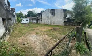 Kotte: 13.5 Perches Commercial Land for Sale in Madiwela