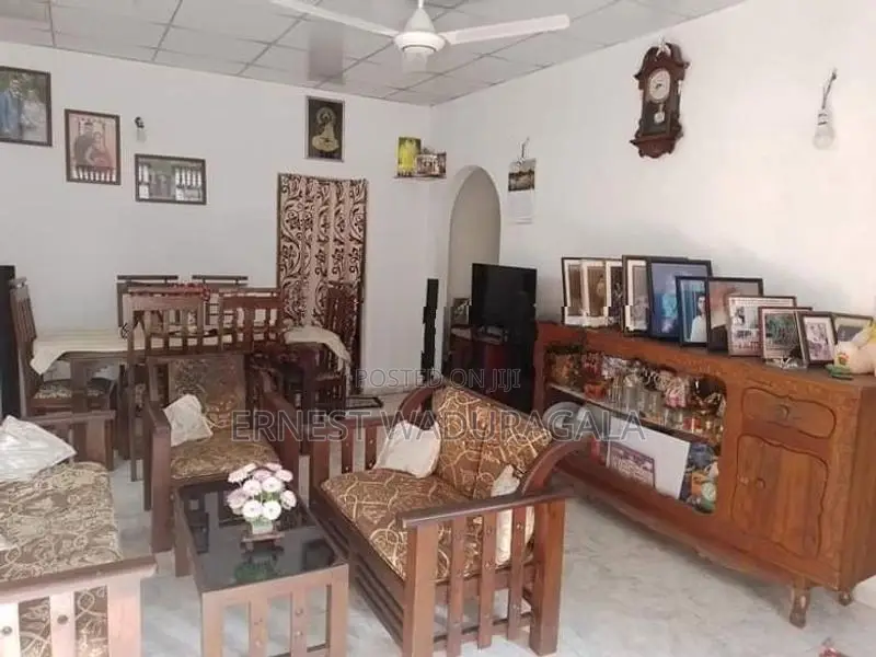 HOUSE FOR SALE IN MORATUWA-HS-233