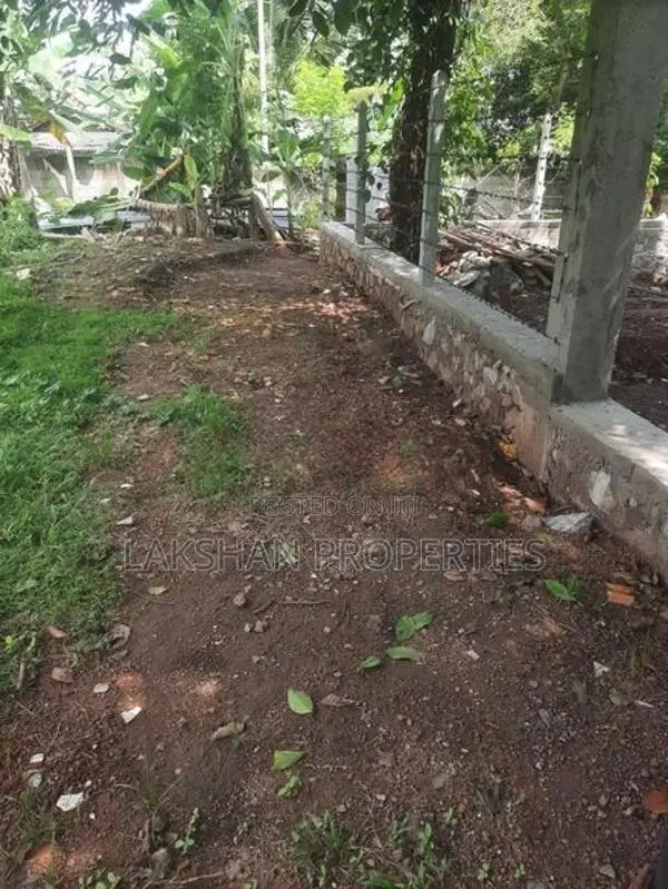 Land For Sale In Boralesgamuwa