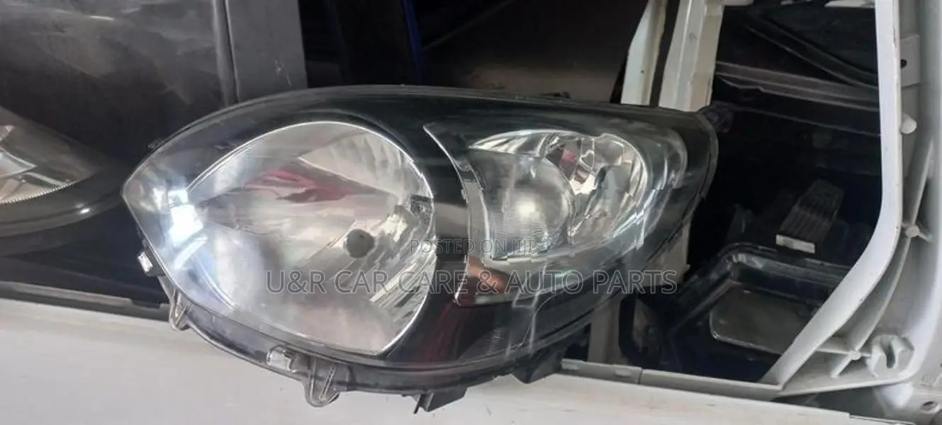 Suzuki Alto Head Light