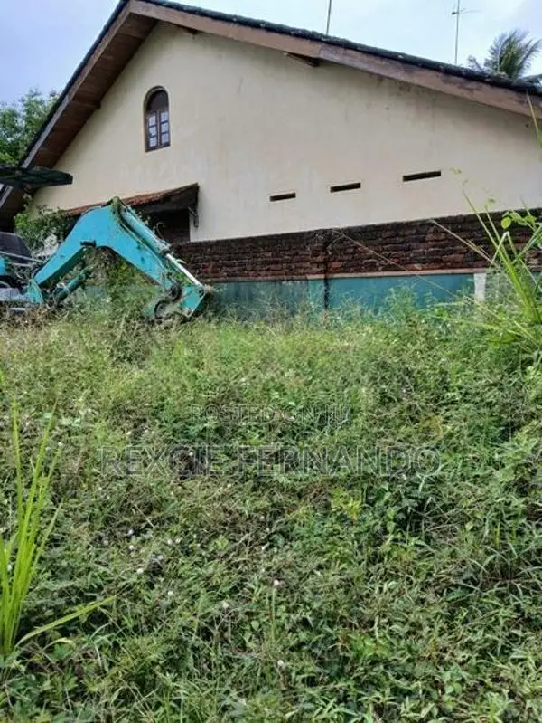 Bare Land for Sale Papiliyana