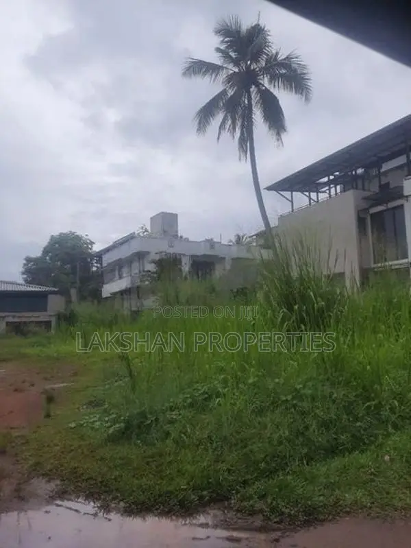 Land For Sale In Boralesgamuwa