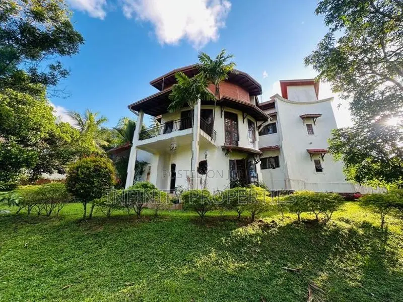 (AFA131) 2 Story House Sale at Thalawathugoda