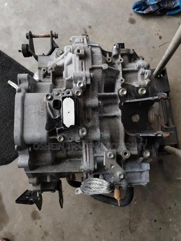 Voxy Noah Esquire Gear Box