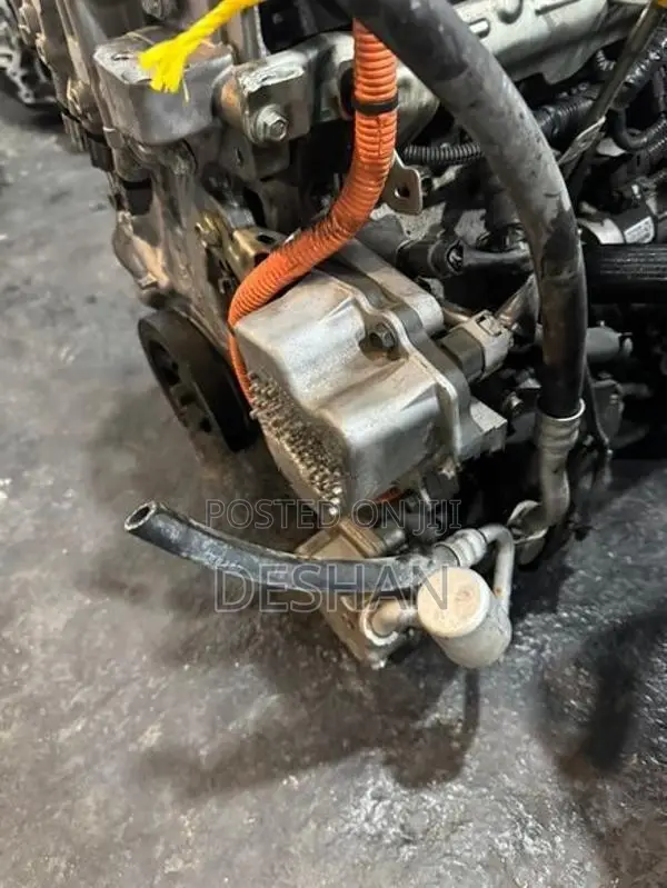 Nissan Xtrail Hybrid Engine Water pump coolent