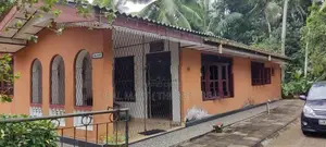 Kalutara south : 3BR (23P) fully furnished House for Sale at Koholana