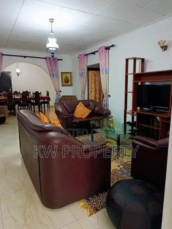 Two Story Holiday Bungalow for Sale in Nuwara Eliya
