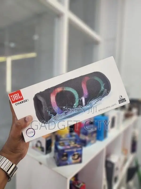 JBL Charge 5 Bluetooth Speaker