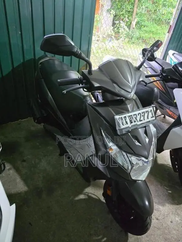 Honda Dio 2017