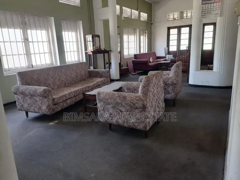 5BR HOUSE FOR LEASE ON COMMERCIAL PURPOSE - AT MAIN STREET, BALAPITIYA