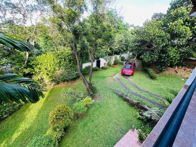 (NNI-200) 50.2 perches land with Architect designed 2 story house Sale