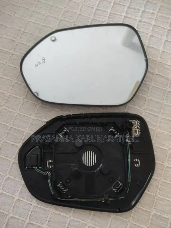 Toyota Prius 50 side mirror lens