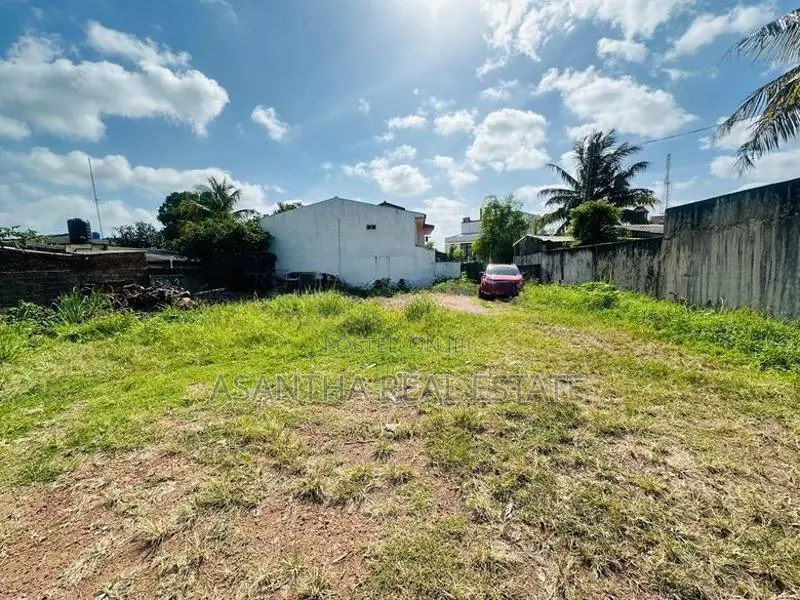 13.5 P Land Sale At Atukorala Road Ederisinghe Nugegoda