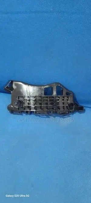 CHR Front Bumper Retainer