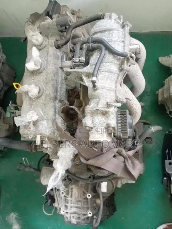 Nissan Sunny FB15 Engine Motte