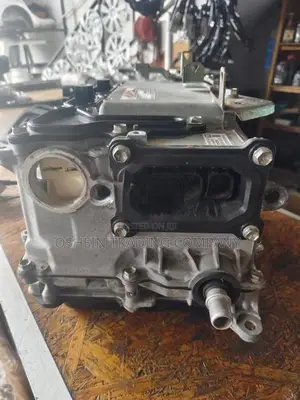 VOXY NOAH HYBRID INVERTER