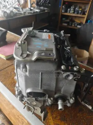 VOXY NOAH HYBRID INVERTER
