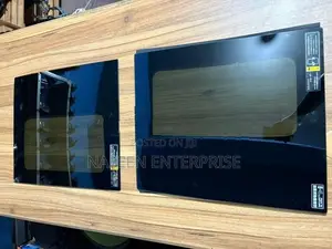Suzuki Spacia MK42 Rear Body Glass