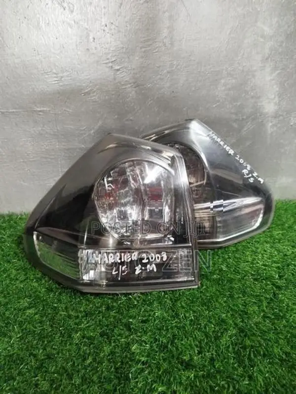 Harrier 2008 Tail Lights