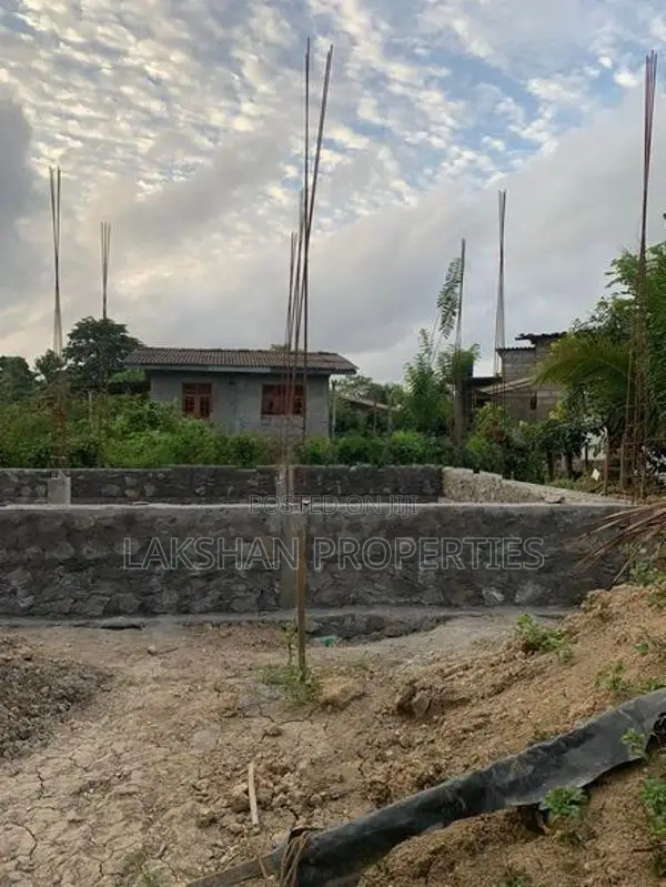 Land For Sale In Kahathuduwa