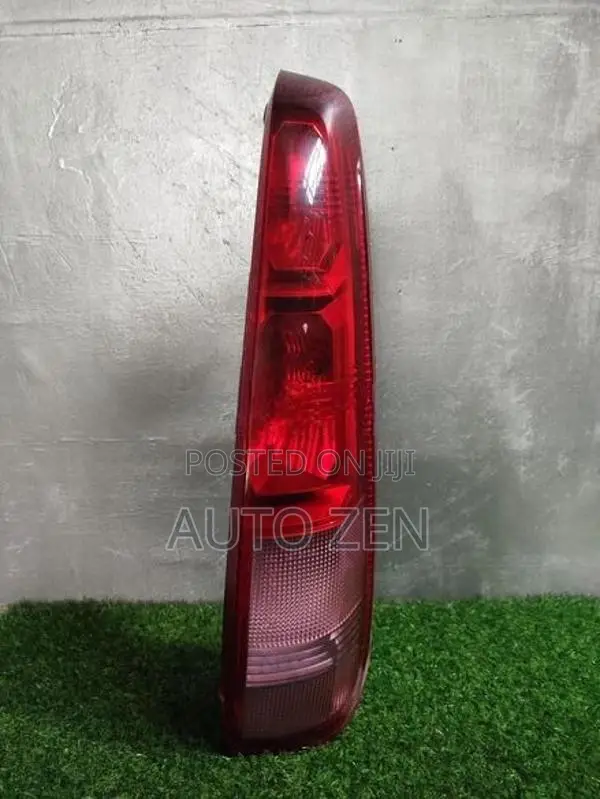 X-Trail Nt30 Tail Lights