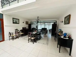 03 Story Luxury House With 15.05 P Sale At Malwatha Rd Dehiwala