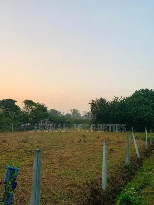 Land For Sale In Kahathuduwa