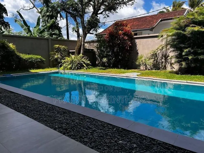 Luxury House for Rent in Battaramulla