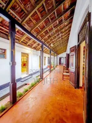 Hotel for Sale in Hikkaduwa (walawwa )