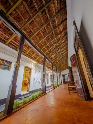 Hotel for Sale in Hikkaduwa (walawwa )